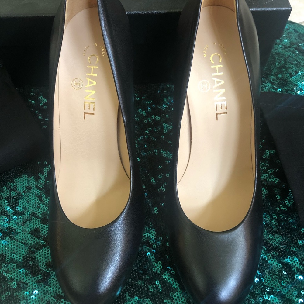 CHANEL 💕🔥 BNWT